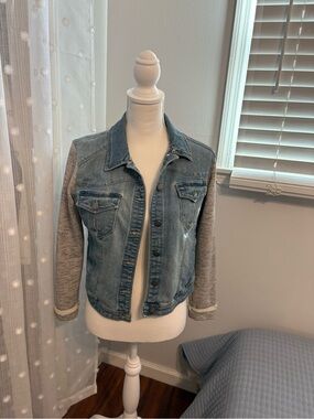 Tinseltown Light Blue Denim Jacket with Gray Knit Sleeves
